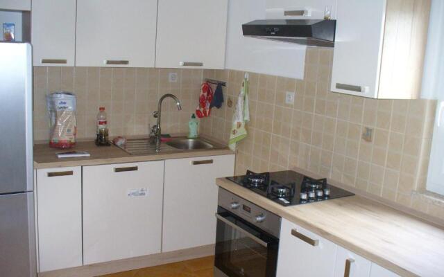 Apartments Maricic 200 meters from the Sea