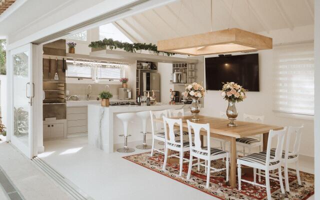 Casa Blanca Conforto Neoclásico, Búzios/RJ