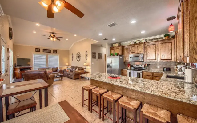 Heaven at House 11 Rr944011