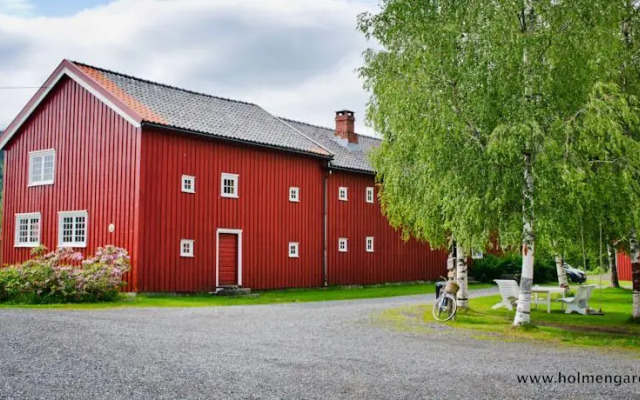 Holmen Gård Hotell og Restaurant