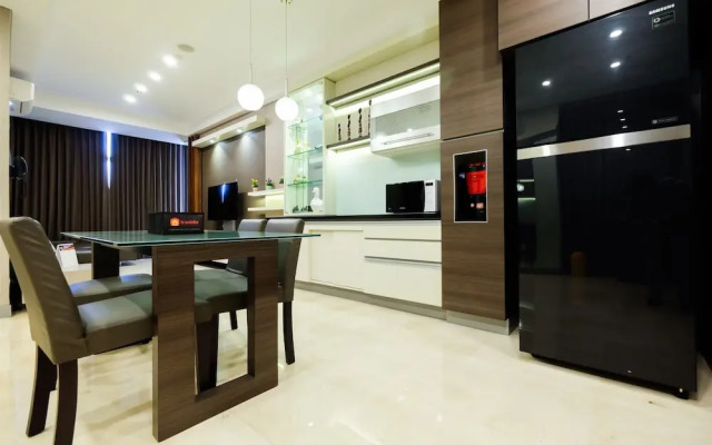 Modern Elegant Design L'Avenue Apartment