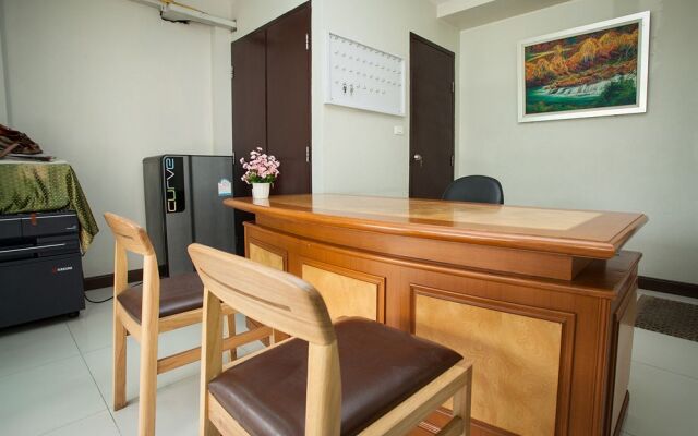 Alisha Serviced Apartment