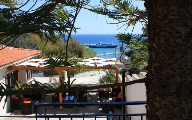 Corali Hotel