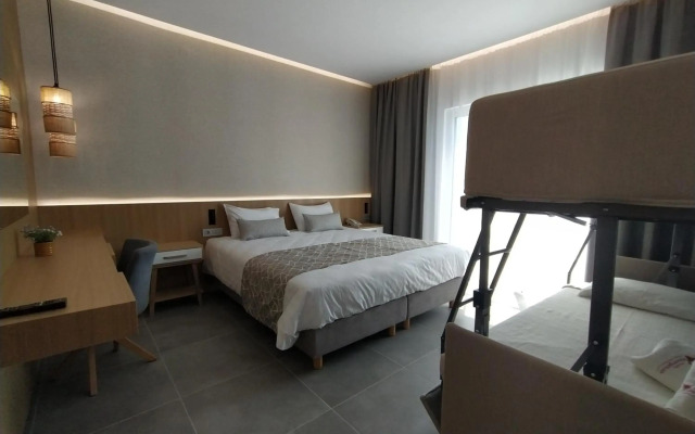 Minoa Hotel