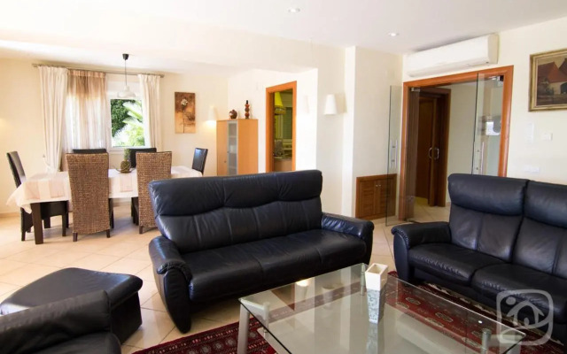 Abahana Villas Baladrar