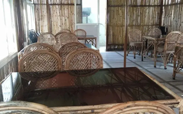 Hotel 4 U Rishikesh - Hostel