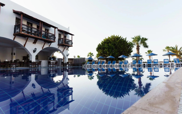 Costa Bitezhan Hotel