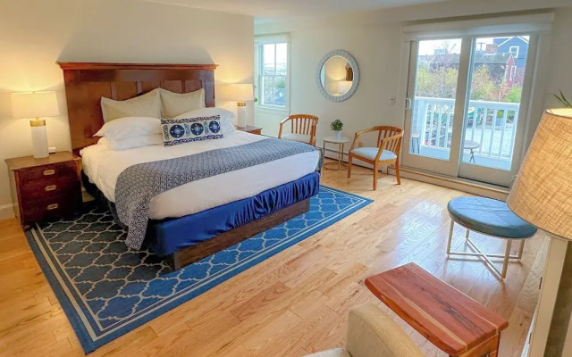 Harborside Inn