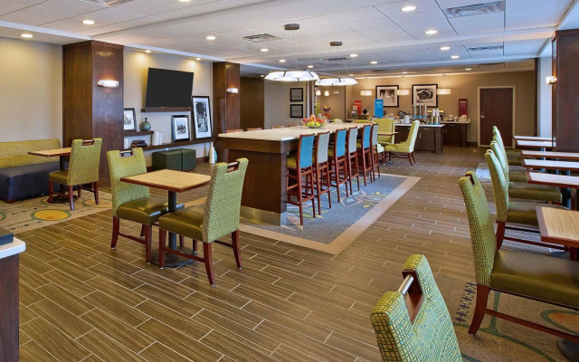 Hampton Inn by Hilton West Bloomfield Novi