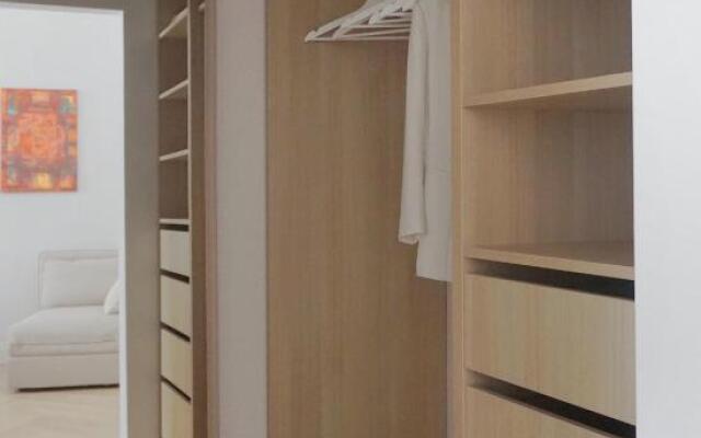 Apartament No.4