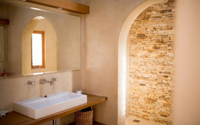 Villa Paz - La Villa Group