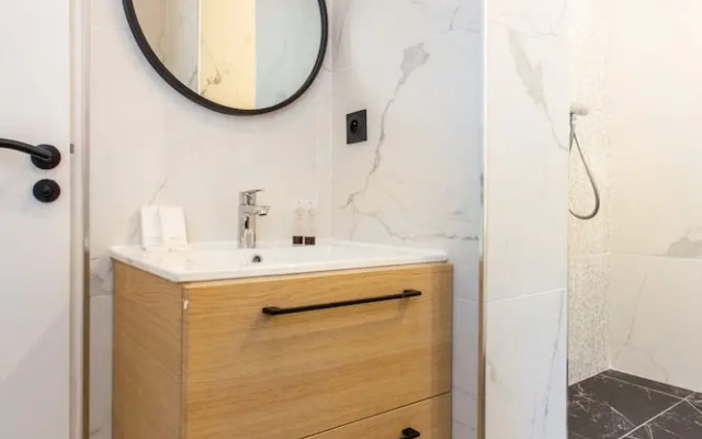 Cosy Studio Near Bastille Place