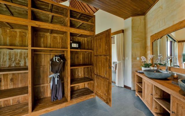 Kubu Ananda Ubud Villa