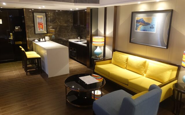 Clifford Suites