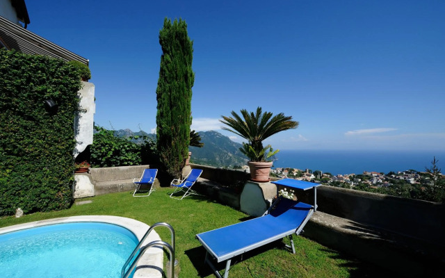Scala apt Bellavista with pool