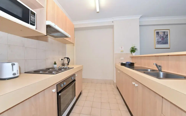 East Perth 2 x 1 Trendy Apartment