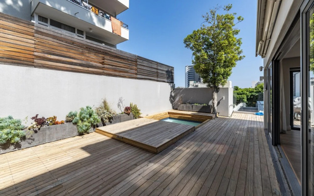 22 Glen Road Sea Point