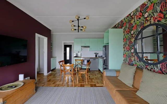 Charming 2-bed Central Green Point Stadium