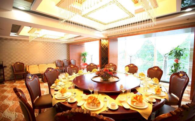 Deguiyuan Hotel