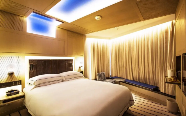 The Emperor Hotel