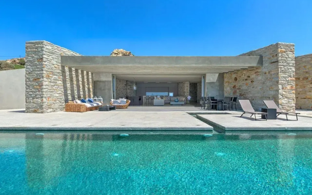 Mylo Villa Ios