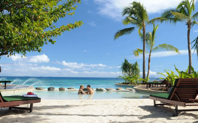 Nakelo Treasure Island Resort & Spa