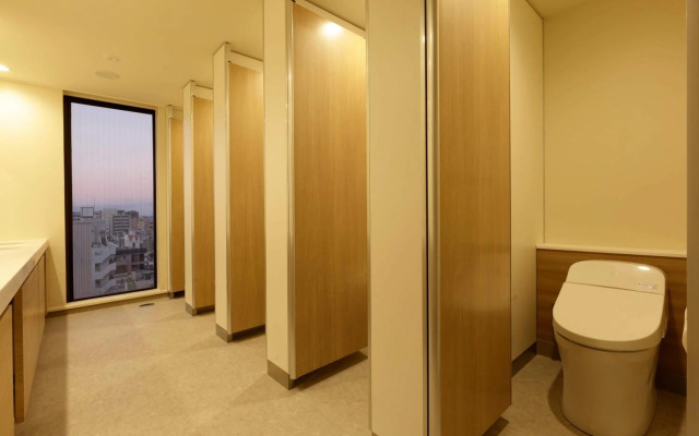 WeBase TAKAMATSU - Hostel