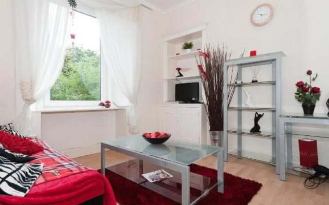 Tony Asga - Hamza Apartment
