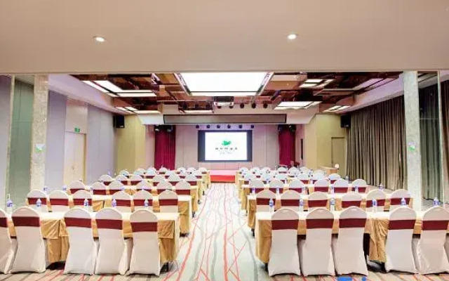 Wu Tong Shu Hotel (Zhengzhou Jingsan Road People's Hospital)