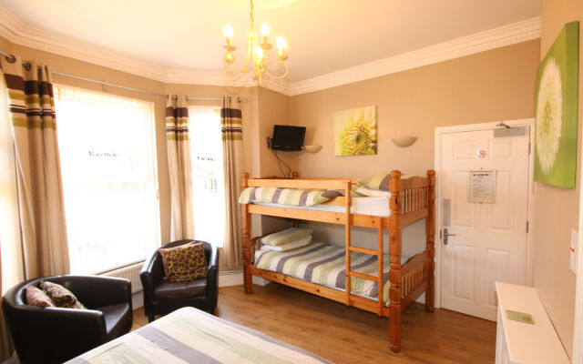 The Courtyard Guest House