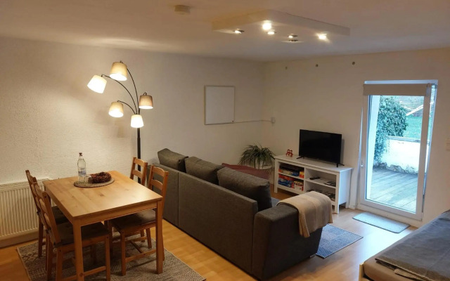 Kleine gemütliche Ferienwohnung günstige Lage