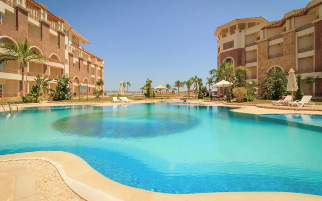 Royal Beach Serviced Apartments