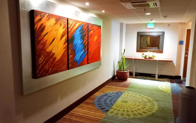 Holiday Inn Express Hotel & Suites Cuernavaca by IHG