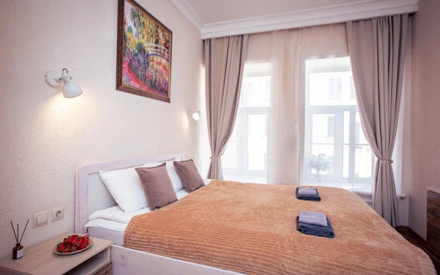 Floris на Дмитровском 7