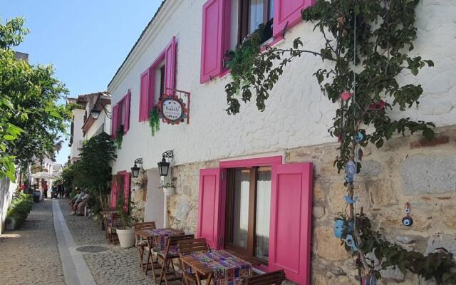 Sigacik Kakule Pansiyon ve Cafe