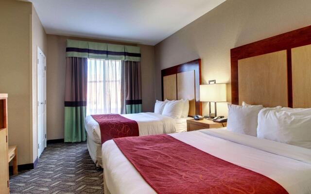 Comfort Suites Airport