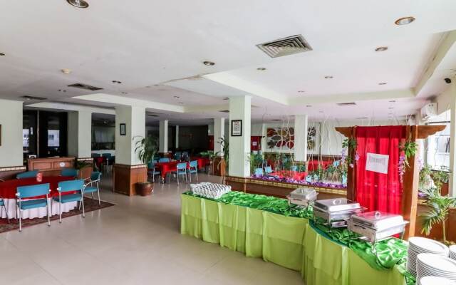 NIDA Rooms Tampan Universitas Riau HR Subrantas Panam at Hotel Sabrina