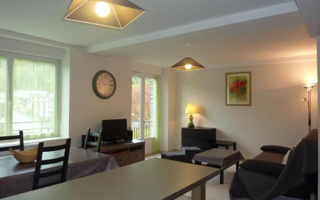 Appartement Mont-Dore, 3 pièces, 6 personnes - FR-1-608-12