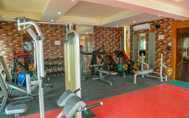 Four Leaf Hotel, Budaun