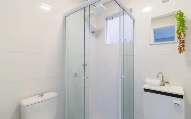 Apt 650m From Ingleses Beach Etd0101