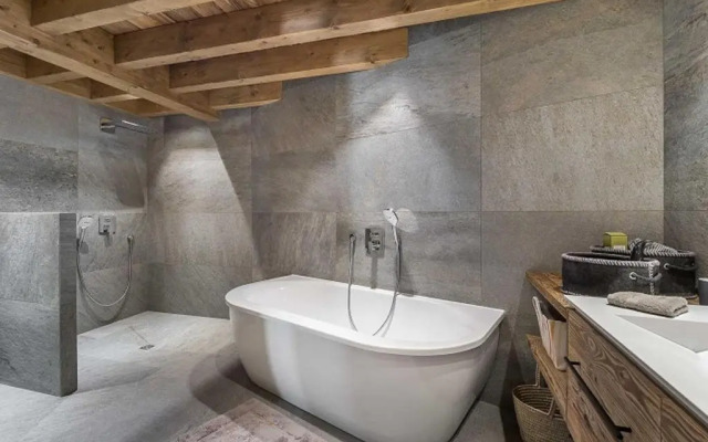 Chalet Méribel, 7 pièces, 12 personnes - FR-1-566-30