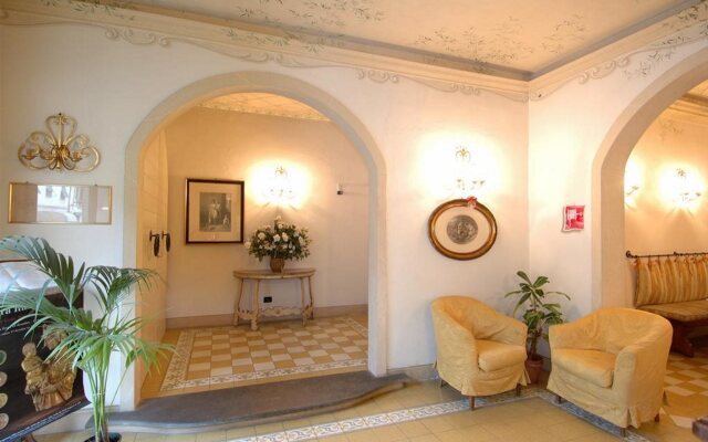 Hotel Moderno