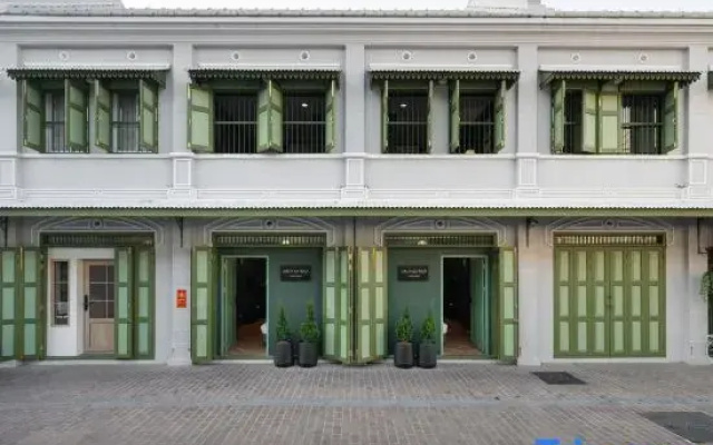 Arun Sa wad - Yaowarat