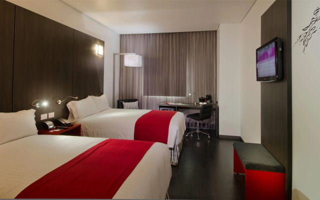 Ramada Encore by Wyndham Guadalajara Sur