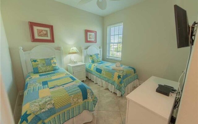 Beachy Villa Vista Apartment 5