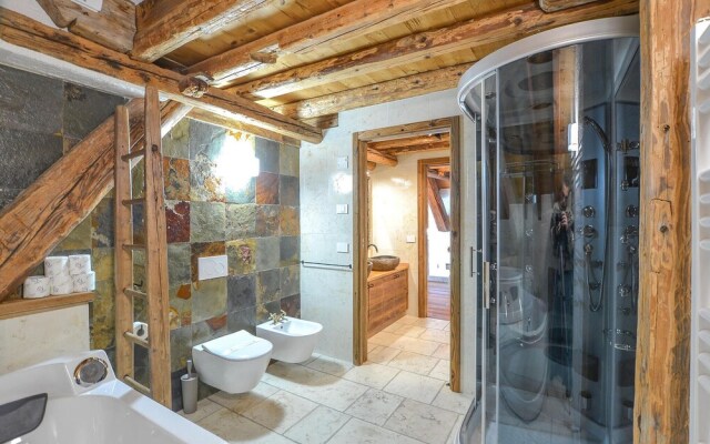Amazing Apartment in Ovaro With 3 Bedrooms and Wifi