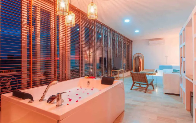 Mare Marin Boutique Hotel