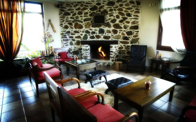 Hotel Nostos
