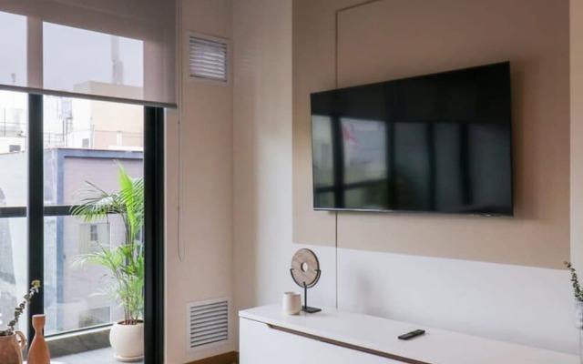 w Beautiful 2BR in the Heart of Miraflores