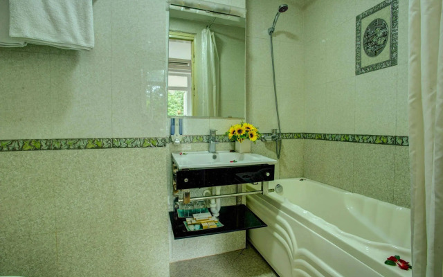 Diamond Legend Hotel